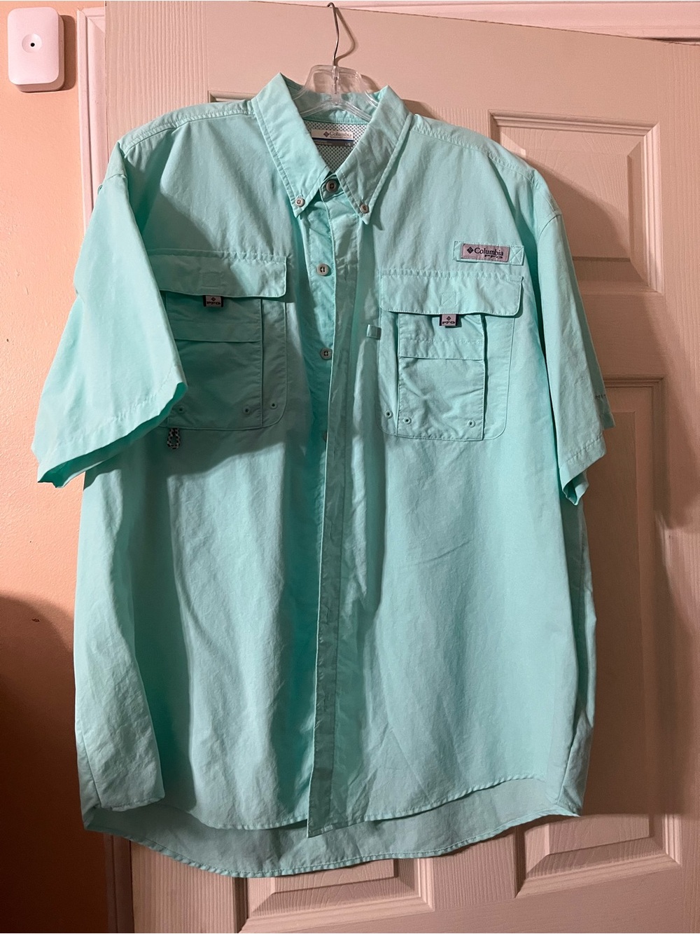 Columbia Men’s Short-Sleeve Button-Down Shirt in Mint Green